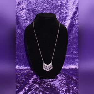 25" Silver Chevron Necklace